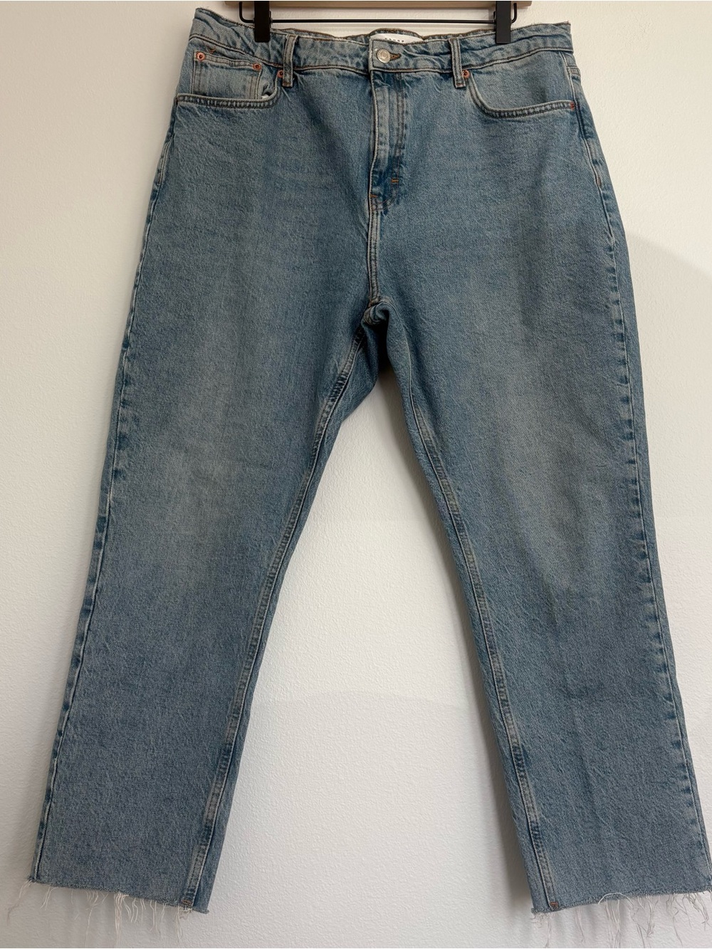 Topshop High Rise Straight Leg Jeans Light Wash Raw Hem Women’s 14